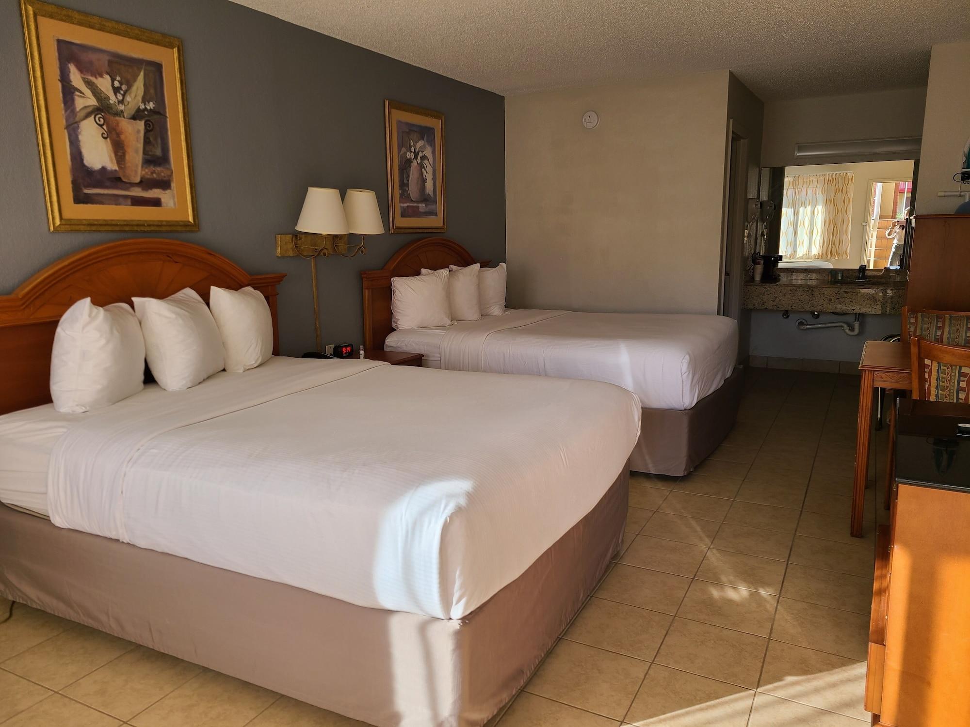 Quality Inn & Suites Orlando East - Ucf Area Alafaya Eksteriør billede