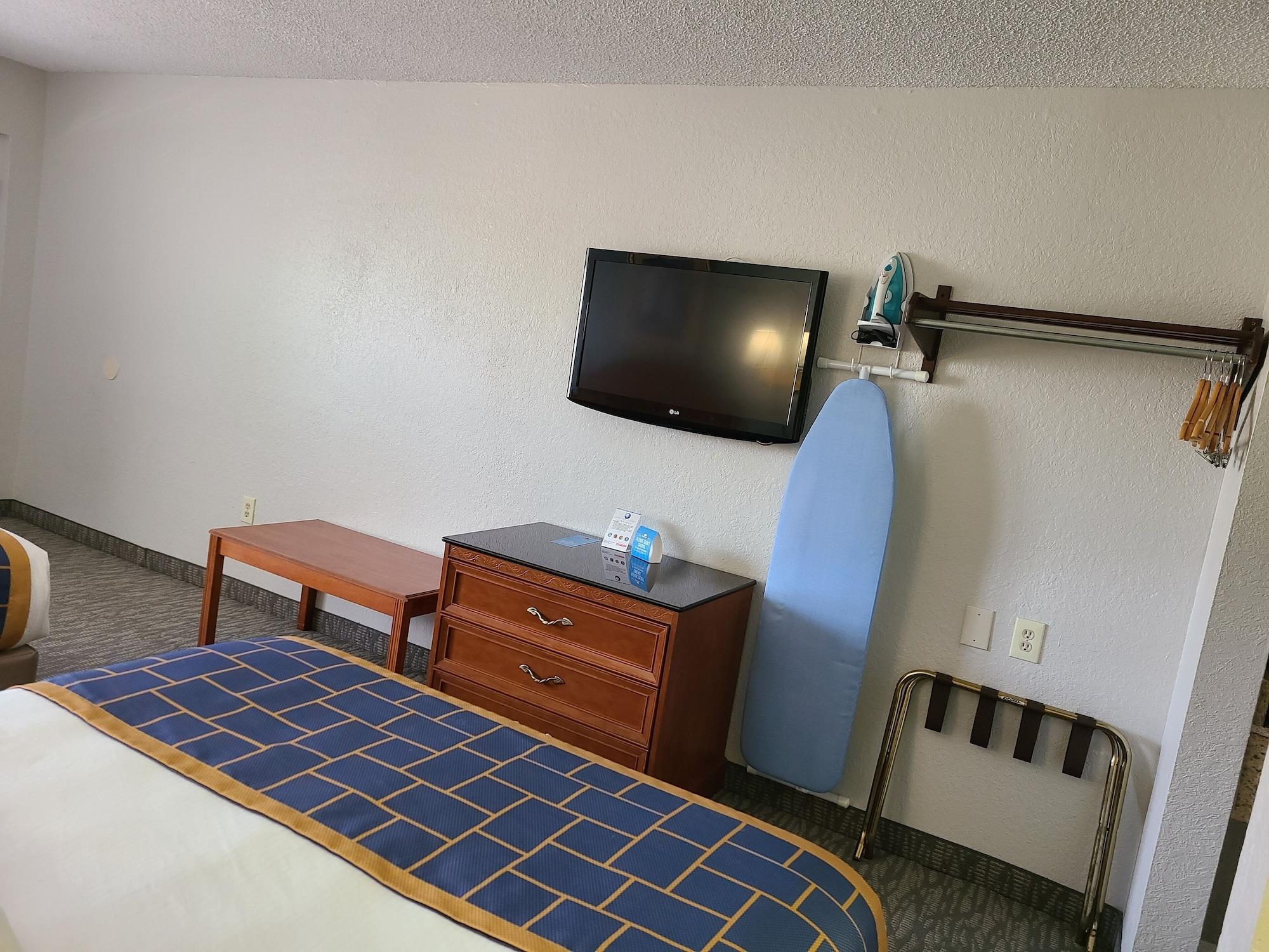 Quality Inn & Suites Orlando East - Ucf Area Alafaya Eksteriør billede