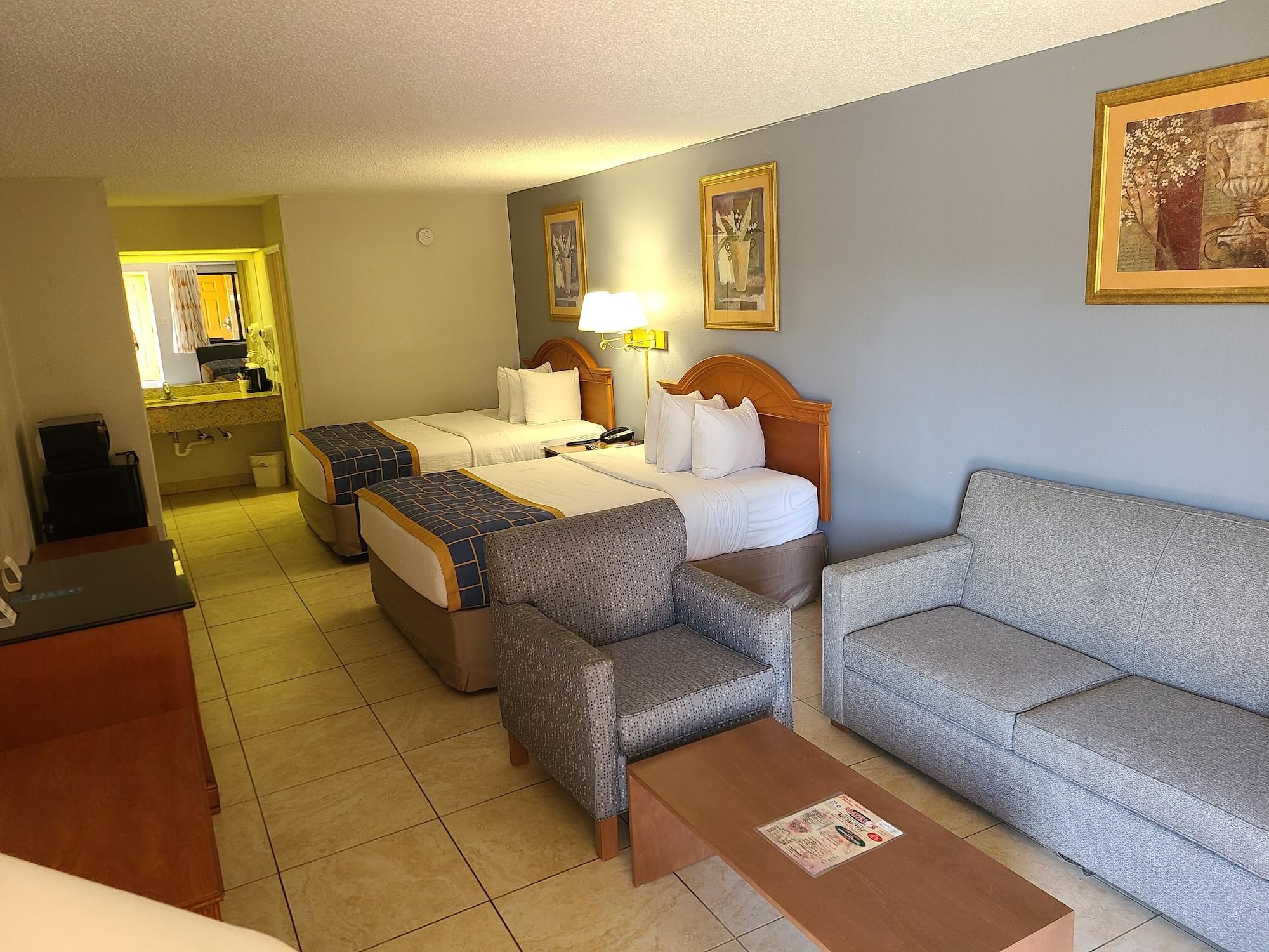 Quality Inn & Suites Orlando East - Ucf Area Alafaya Eksteriør billede