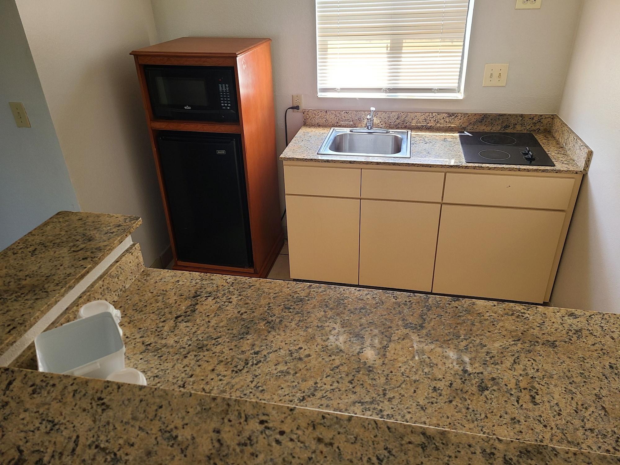 Quality Inn & Suites Orlando East - Ucf Area Alafaya Eksteriør billede