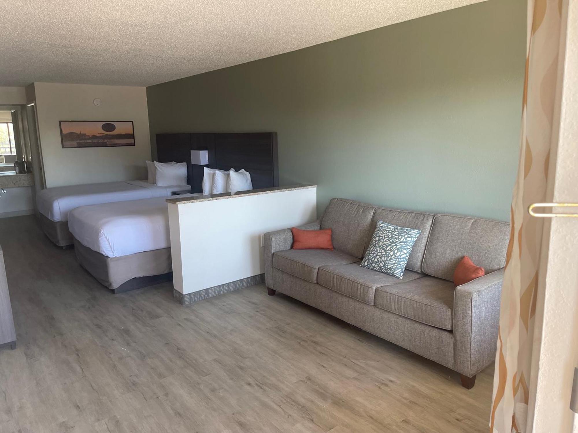 Quality Inn & Suites Orlando East - Ucf Area Alafaya Eksteriør billede